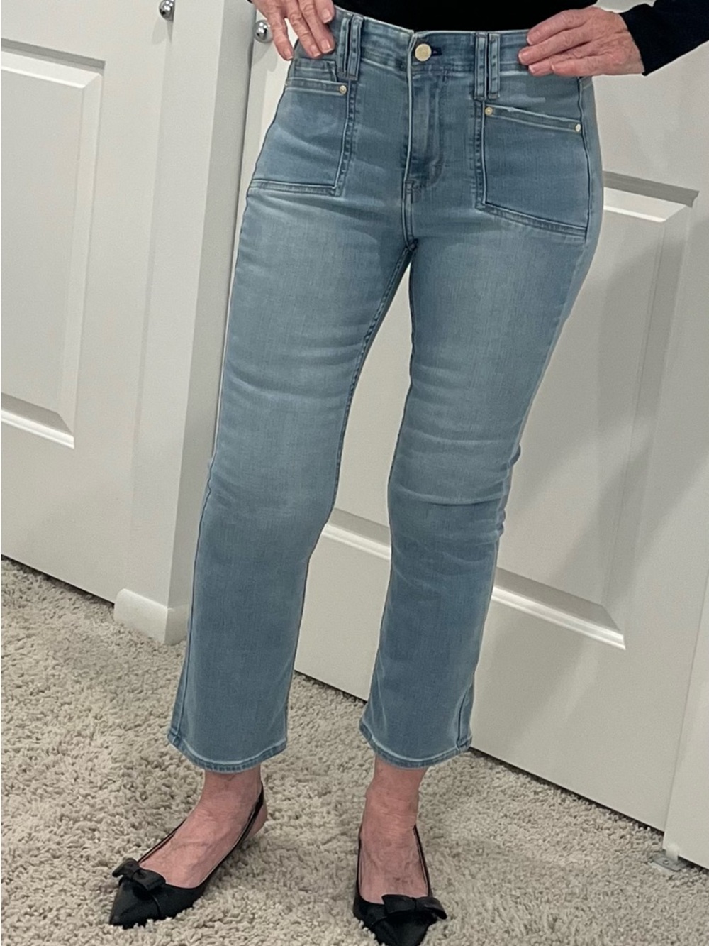 White House Black. Market High-Rise Double
Pocket Kick Flare Jeans, Size 2, NWT - Picture 10 of 10